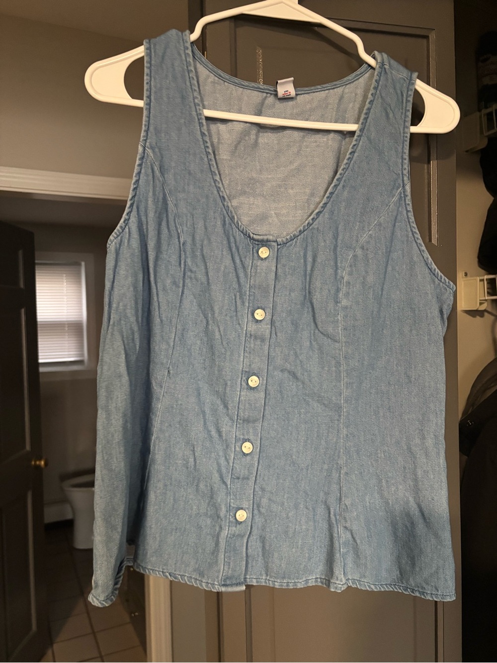 Old Navy Light Blue Denim Button-Front Tank